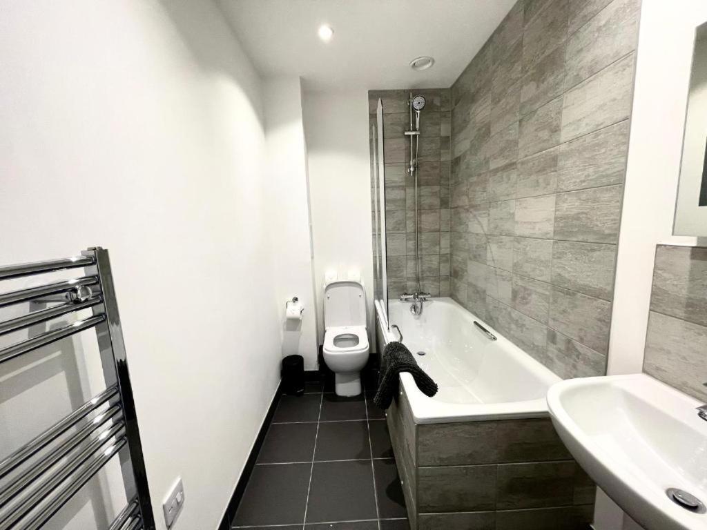 Bayard Plaza Penthouse Apartments Peterborough Buitenkant foto