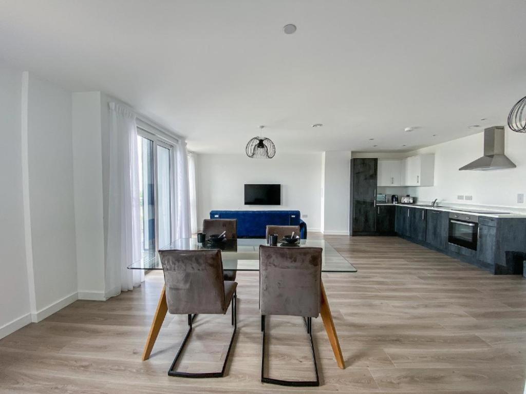 Bayard Plaza Penthouse Apartments Peterborough Buitenkant foto