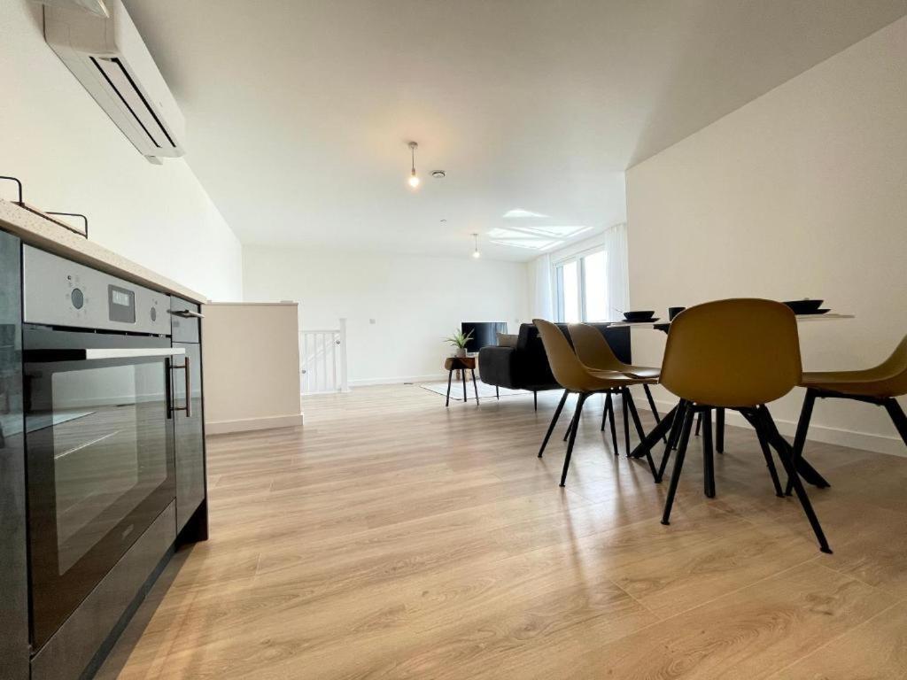 Bayard Plaza Penthouse Apartments Peterborough Buitenkant foto